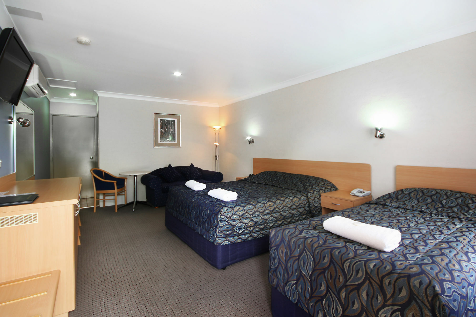 Edward Parry Motel And Apartments Tamworth Exterior photo